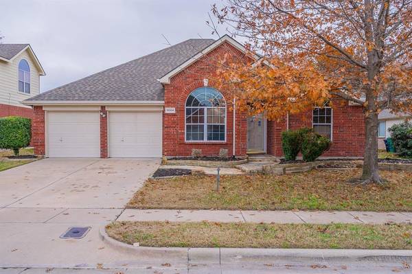 12004 Copper Creek Drive, Fort Worth, TX 76244