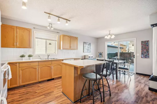 Airdrie, AB T4A 1G8,123 Springs CRES SE