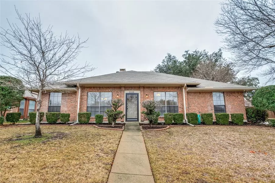 2506 Rosebud Court, Carrollton, TX 75006