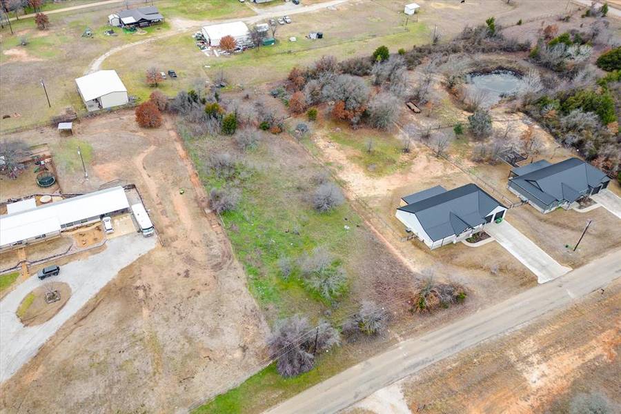 937 County Road 4781, Boyd, TX 76023