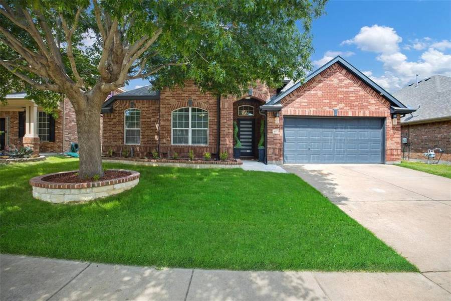 9115 Wild River Drive, Arlington, TX 76002