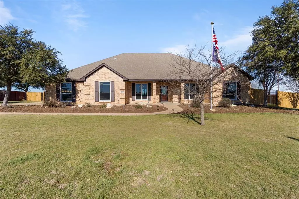 Cleburne, TX 76033,2515 Lakeshore Drive