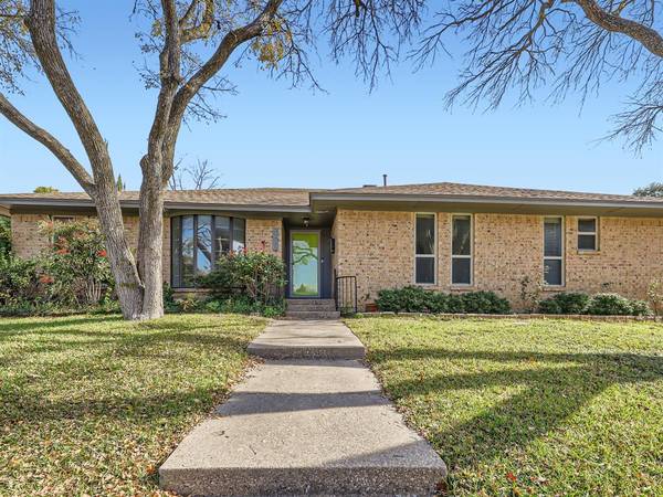 9230 Markanne Drive, Dallas, TX 75243