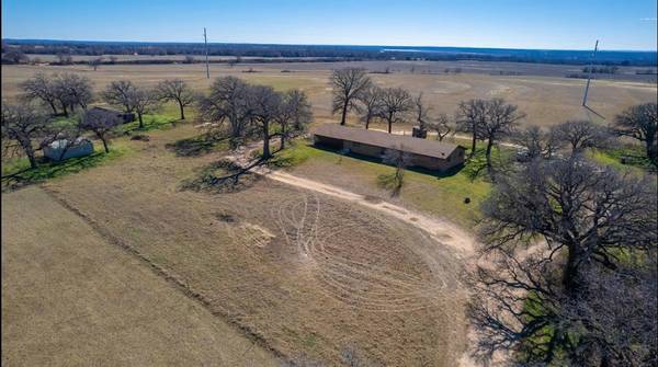 751 CR 448, De Leon, TX 76444