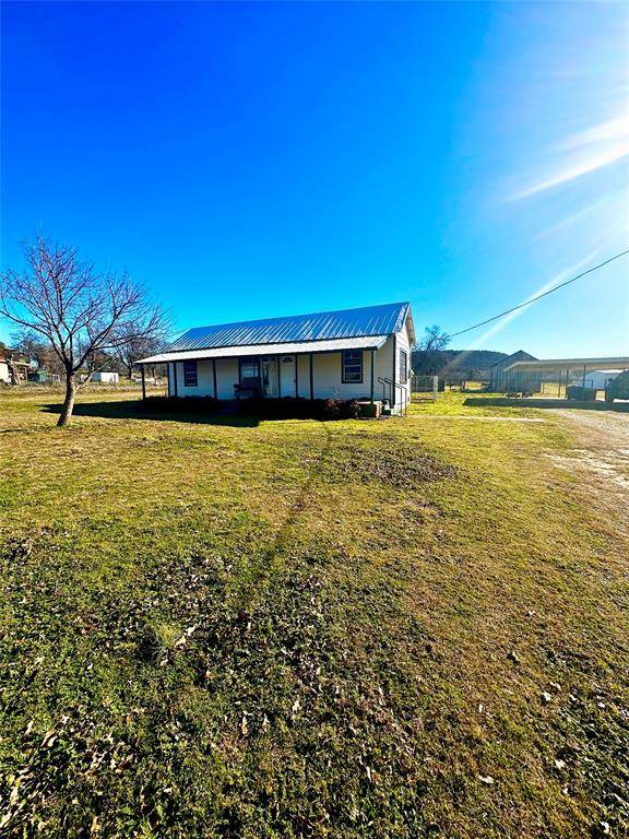 620 Elm Street,  Gordon,  TX 76453