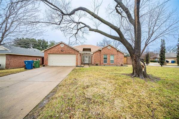 1825 Chatham Drive, Flower Mound, TX 75028