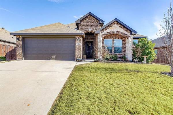 2509 Weatherford Heights Drive, Weatherford, TX 76087