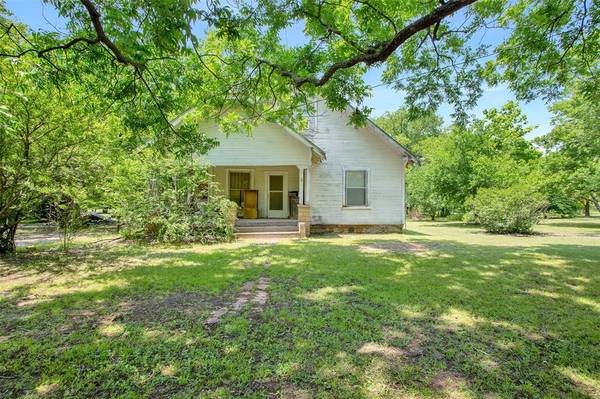 9785 Farm to Market 2071, Valley View, TX 76272