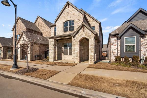 5637 Traveller Drive, North Richland Hills, TX 76180