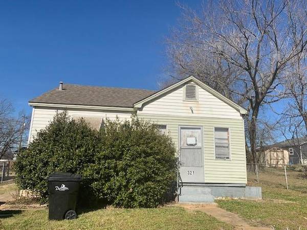 321 E Munson Street, Denison, TX 75020