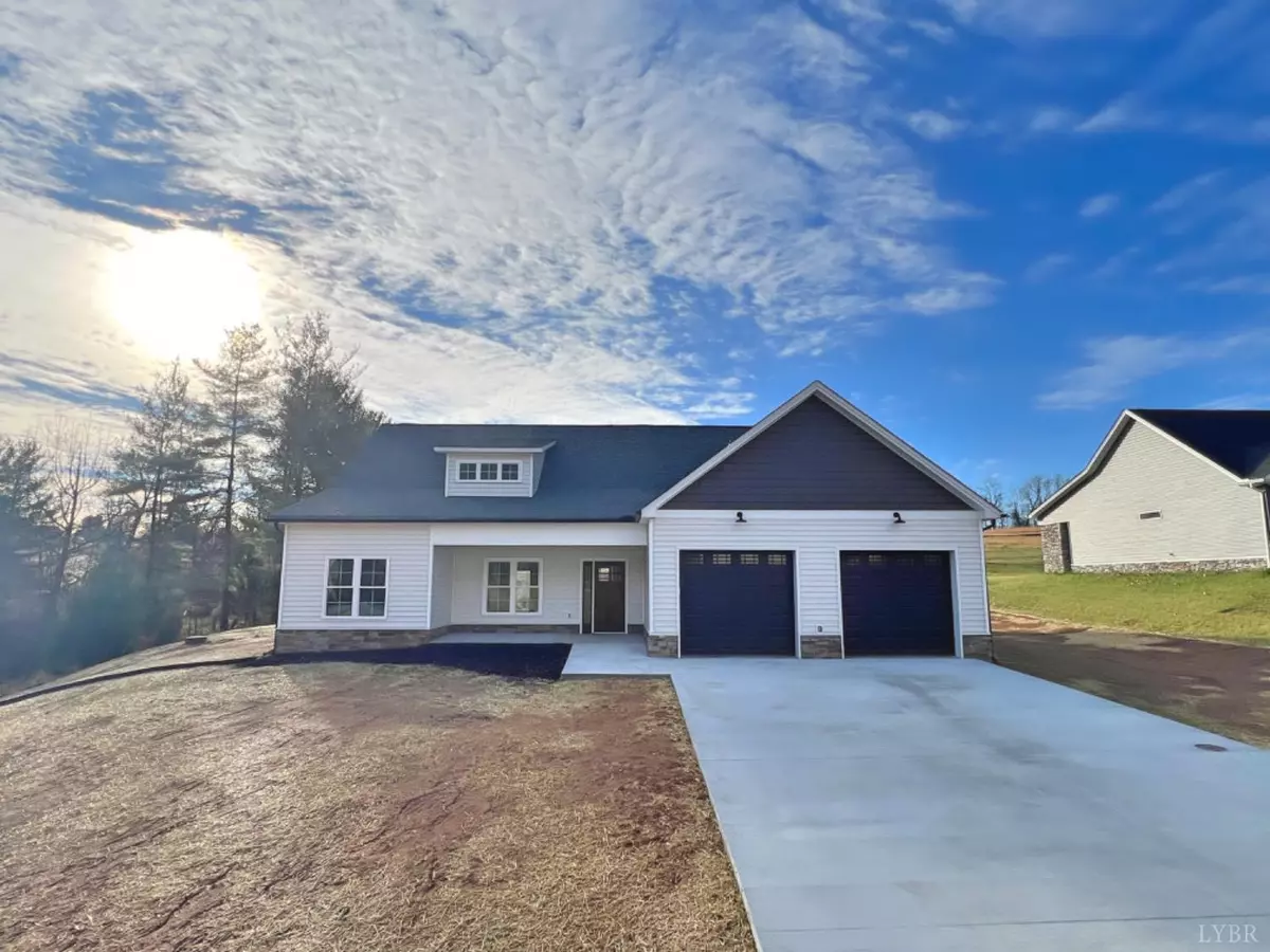 Forest, VA 24551,1590 Willow Oak DR