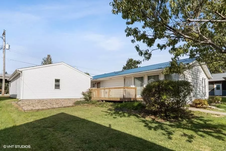 519 S Avenue C, Washington, IA 52353