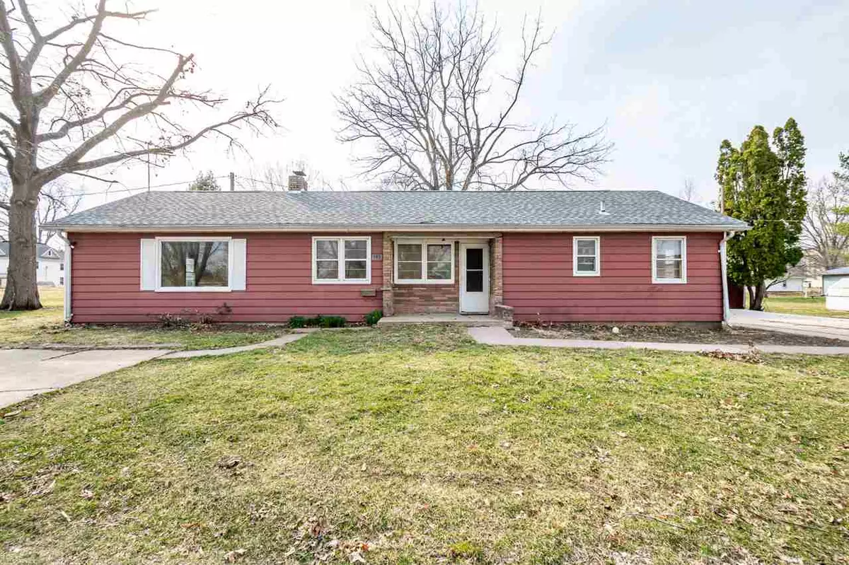 West Liberty, IA 52776,105 Maxson Drive