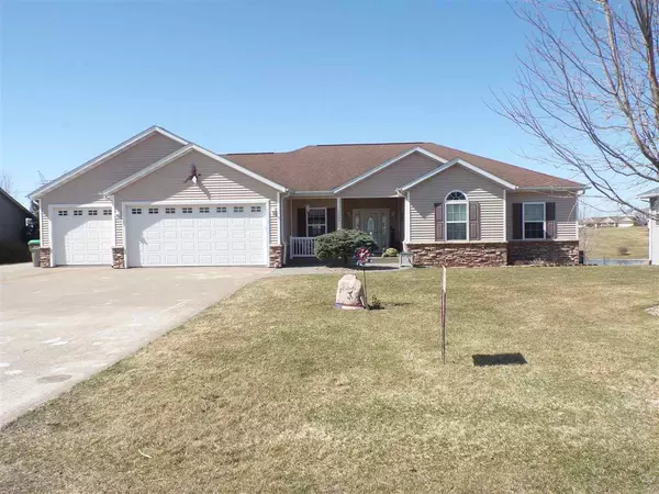 1294 Elder Ridge Rd, West Liberty, IA 52776