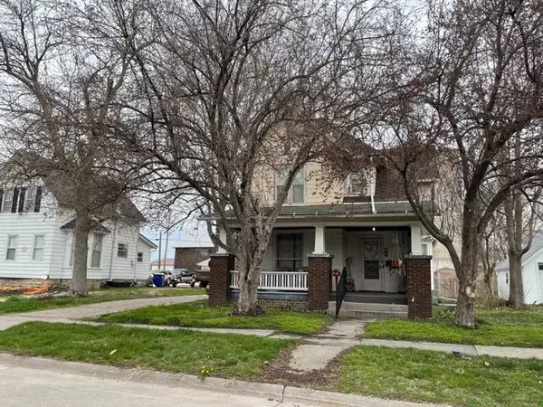 Washington, IA 52353,614 E 2nd