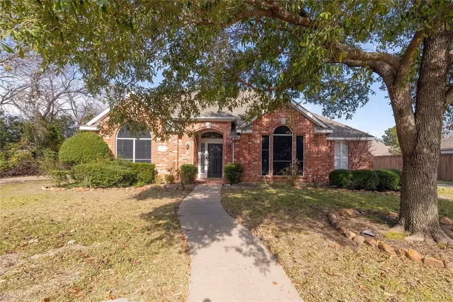 3501 Marchwood Drive, Richardson, TX 75082