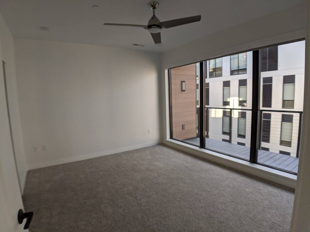 Iowa City, IA 52240,300 S Clinton St #506