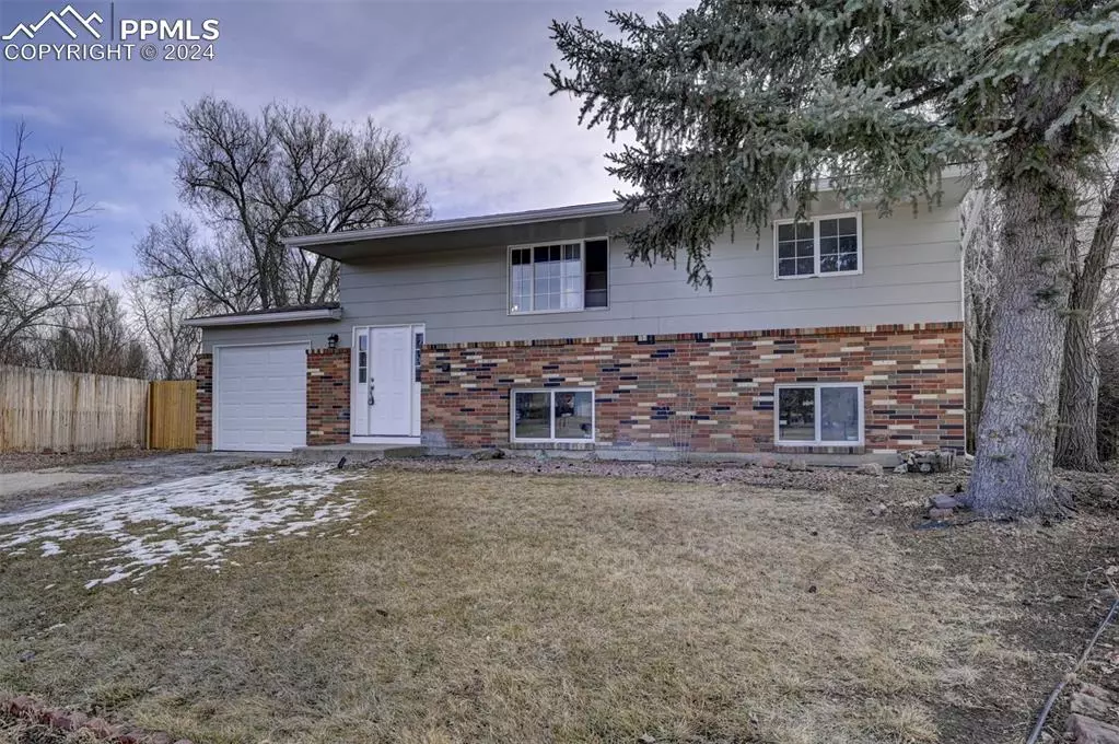 Colorado Springs, CO 80915,1405 Commanchero CT