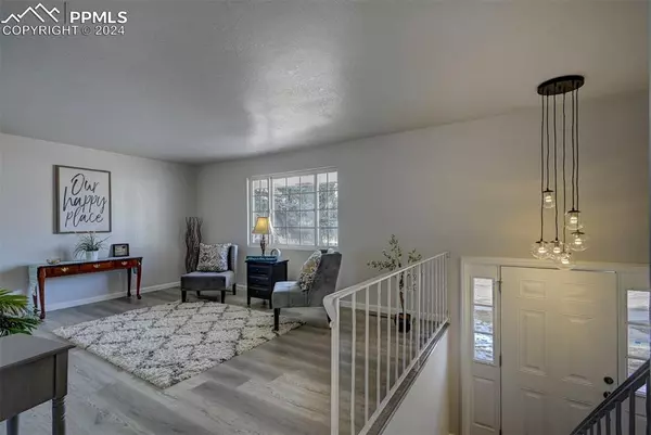 Colorado Springs, CO 80915,1405 Commanchero CT