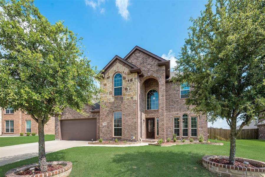 1110 Yorkshire Drive, Glenn Heights, TX 75154