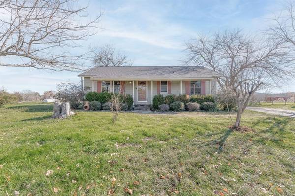 19948 County Road 450,  Lindale,  TX 75771