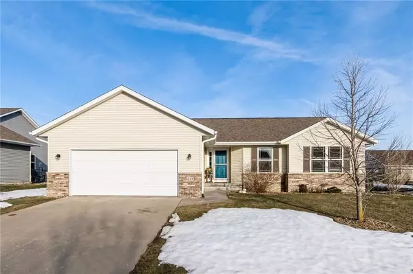 220 Cattail lane, North Liberty, IA 52317