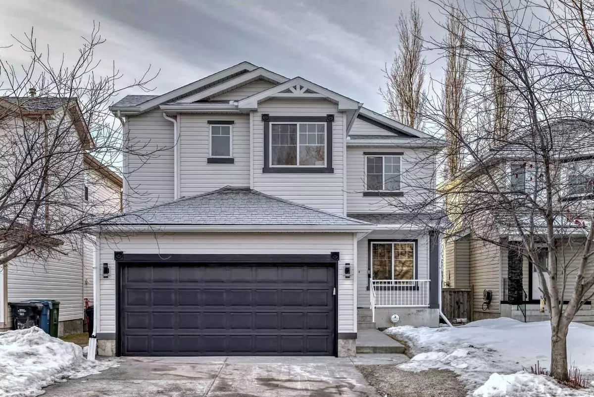 Calgary, AB T2Z 3S8,129 Douglas Glen GDNS SE