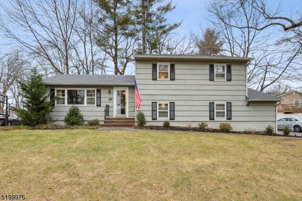 29 Cherry Hill Rd, Livingston Twp., NJ 07039