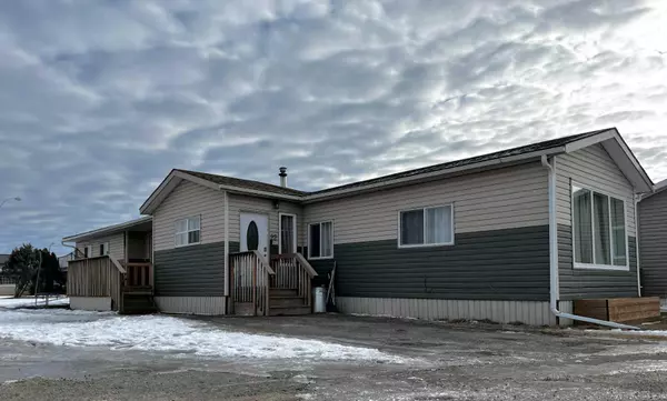 Grande Prairie, AB T8V 2B6,9531 98 street ##22