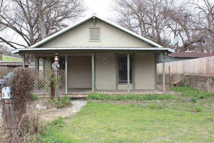 505 Grace Street, Glen Rose, TX 76043