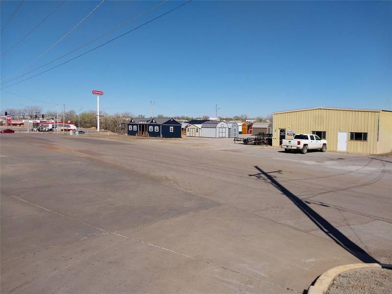 101 E 20th Street, Elk City, OK 73644