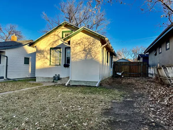 Lethbridge, AB T1J 2J1,931 7A ST S