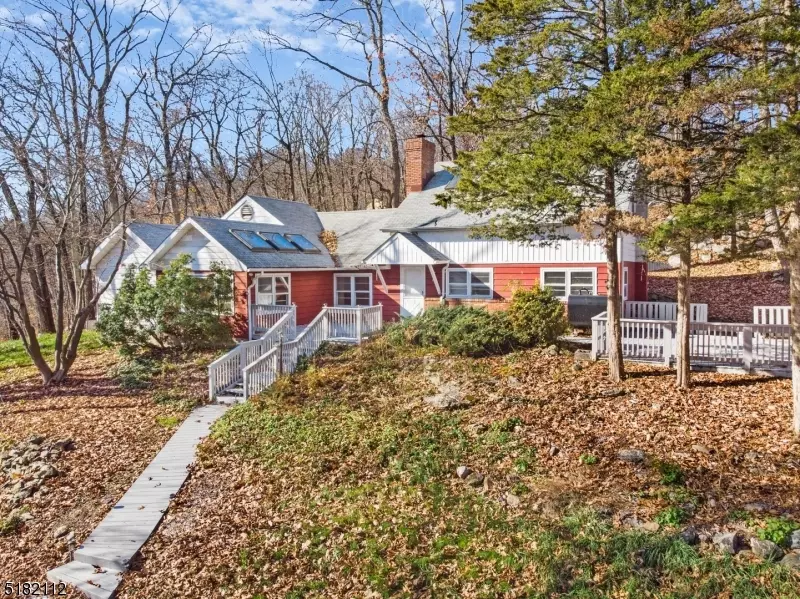 6 Overlook Rd, Boonton Twp., NJ 07005