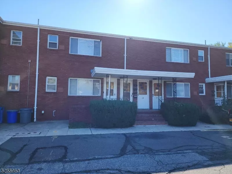 262-280 Chamberlain Ave #20, Paterson City, NJ 07502