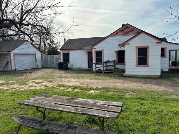 Fort Worth, TX 76103,4216 Hampshire Boulevard