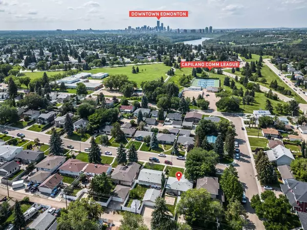 Edmonton, AB T6A 2H4,10823 52 ST NW