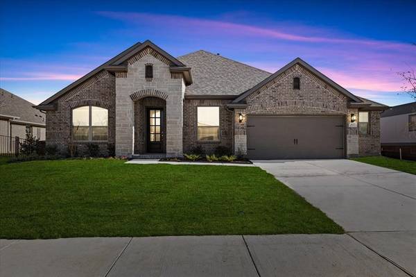 4137 Winnow Lane, Joshua, TX 76058