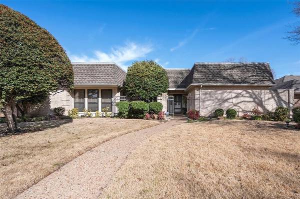 1106 Huntington Drive, Richardson, TX 75080