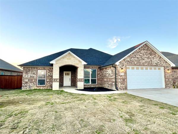 527 Limestone Circle, Mabank, TX 75147