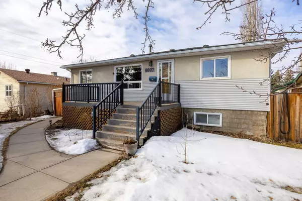 Calgary, AB T3B 2P5,4607 81 ST NW