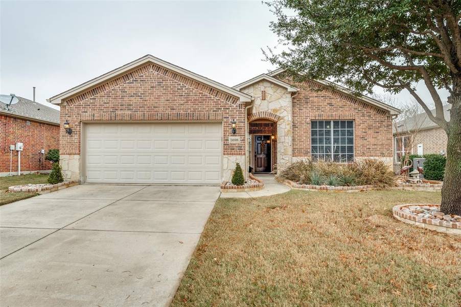 1698 Overwood Drive, Frisco, TX 75036