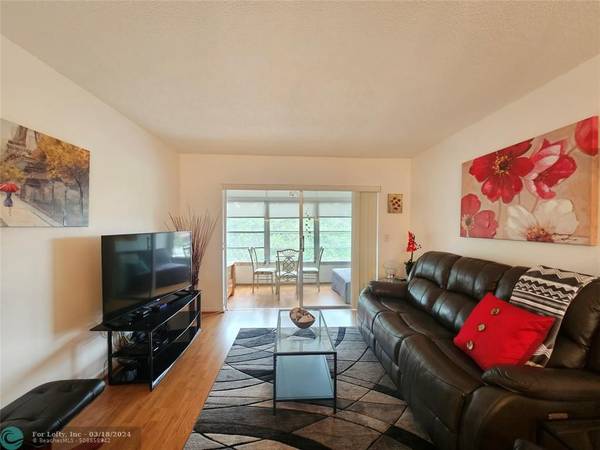 3001 NW 46th Ave  #406,  Lauderdale Lakes,  FL 33313