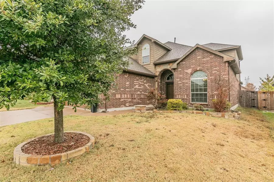 3037 Beaver Creek Drive, Fort Worth, TX 76177