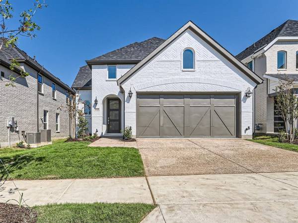 3545 Damsel Brooke Street, Lewisville, TX 75056