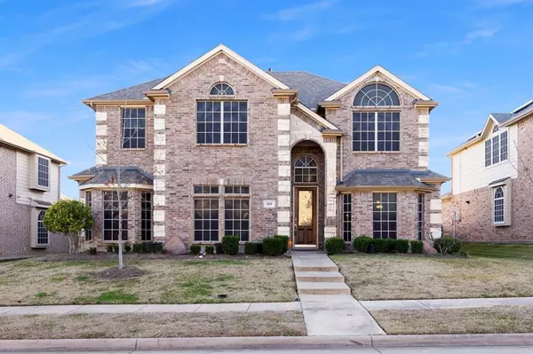 109 Gatehouse Drive, Red Oak, TX 75154