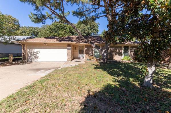 5605 Atlantis Terrace, Arlington, TX 76016