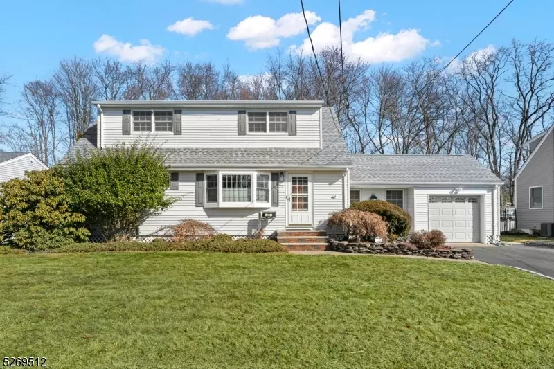 25 Hamilton Ave, Wayne Twp., NJ 07470