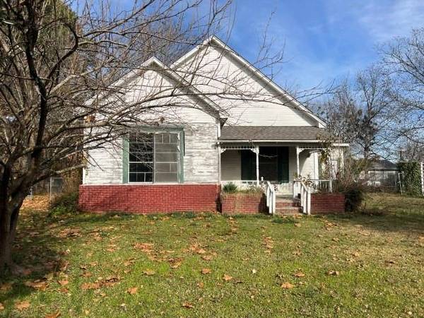 108 Front Street, New Boston, TX 75570