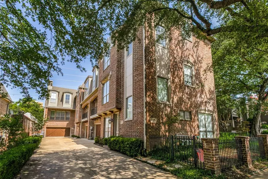 4033 Buena Vista Street #B, Dallas, TX 75204