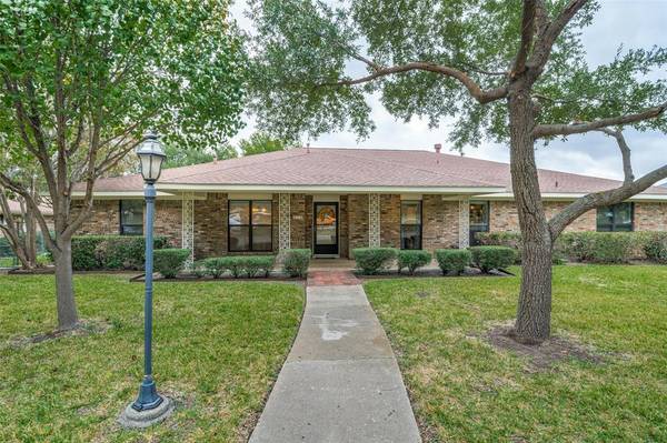 212 Molina Street, Sunnyvale, TX 75182